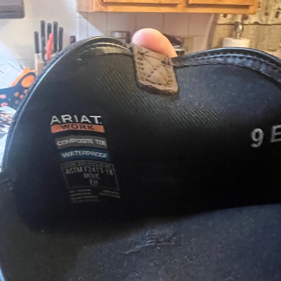 New! Ariat work boots composite toe size 9 EE Wide $250 - Picture 2 of 4